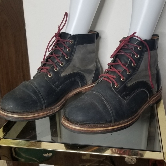 Helm Mens Boots 11D - Picture 1 of 8